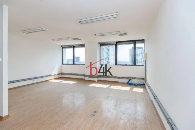Imagem Sala Comercial de 122m² em Santo Amaro