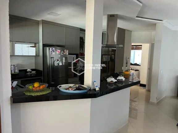 Imagem Sabe aquela casa linda, perfeita para toda a família, na localização que todo mundo quer? É essa...