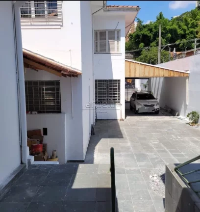 Imagem Sobrado comercial com 300 metros quadrados de terreno e 230 metros quadrados de área construída, 2...