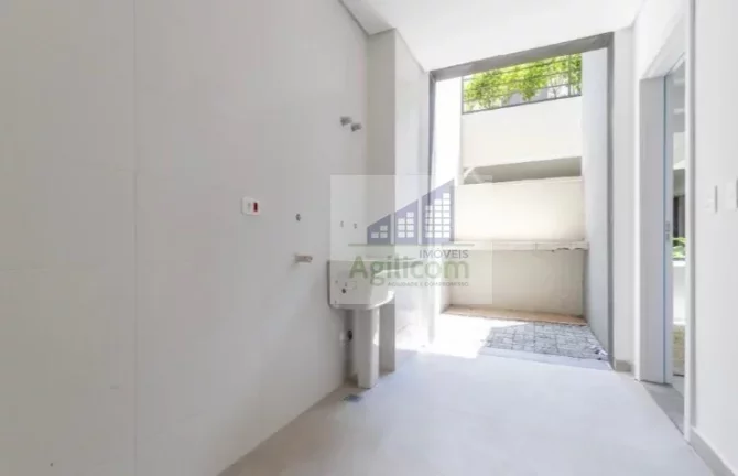 Imagem CASA DE CONDOMÍNIO À VENDA EM CAMPO BELO COM 4 DORMITÓRIOS