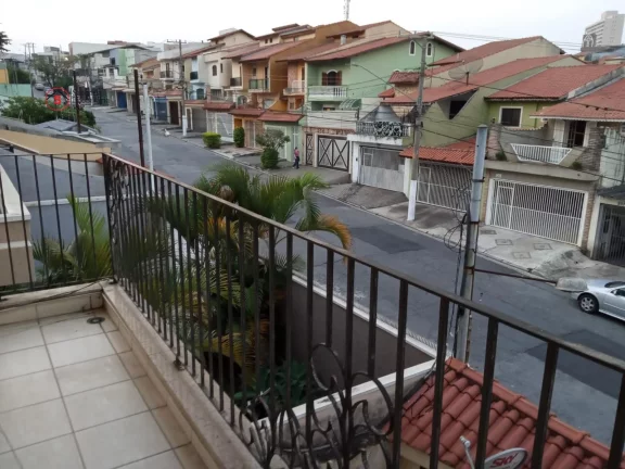 Imagem AMPLO SOBRADO A VENDA NA VILA PRUDENTE COM 5 DORMITÓRIOS E 3 SUITES, PISCINA, CHURRASQUEIRA E FORNO DE PIZZA. 5 VAGAS DE GARAGEM. RUA LARGA, TRANQUILA