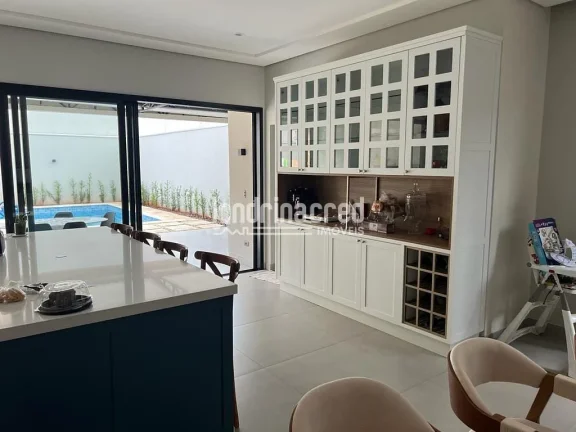 Imagem Casa à venda 3 Quartos, 3 Suites, 4 Vagas, 525M², Parque Residencial Alcântara, Londrina - PR
