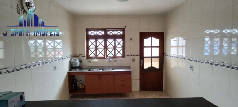 Imagem SOBRADO 4 dorms. (2 suítes), 3 vagas, Jardim Rosalina