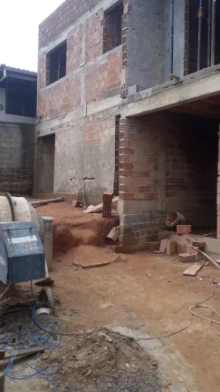 Imagem Casa duplex à venda, 2 quartos, 1 vaga, Esplanada - Santa Luzia/MG