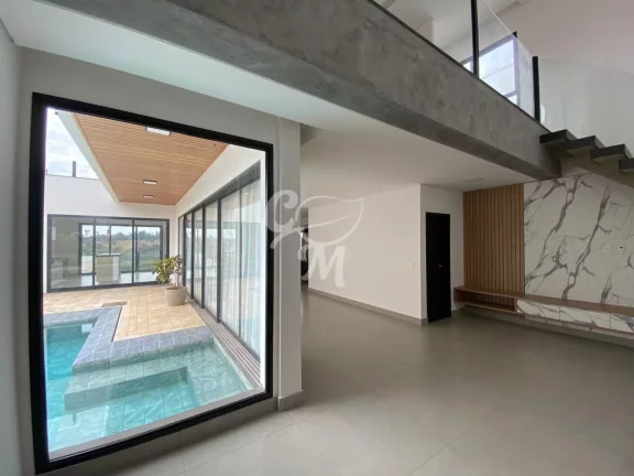 Imagem Casa em Condomínio com Lazer e Lago