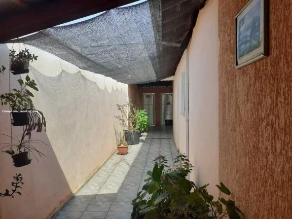 Imagem Casa para Venda em Limeira, Jardim Parque Novo Mundo, 3 dormitórios, 1 banheiro, 1 vaga