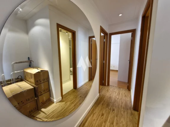 Imagem Apartamento à VENDA, com serviço de Flat e vista mar no coração do Gonzaga