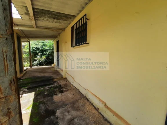 Imagem Casa para Venda em Corinto, Centro, 2 dormitórios, 3 banheiros, 4 vagas