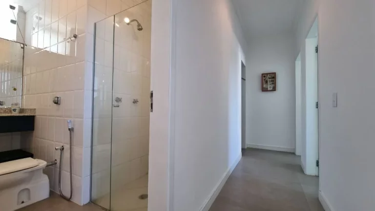 Imagem Apartamento com 3 dormitórios à venda, 140 m² - Pitangueiras - Guarujá/SP