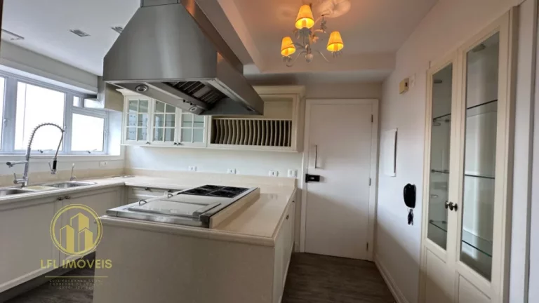 Imagem Cobertura Duplex para Venda ou Locação. com 3 suítes e 4 vagas. Vila Nova Conceição