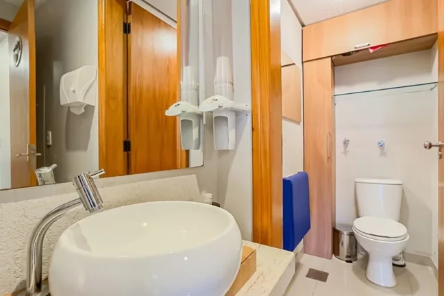 Imagem Sala Comercial à Venda, 35 m² em Petrópolis - Porto Alegre