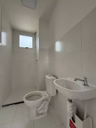 Imagem OPORTUNIDADE; 2 QUARTOS; LOCALIZAÇÃO.