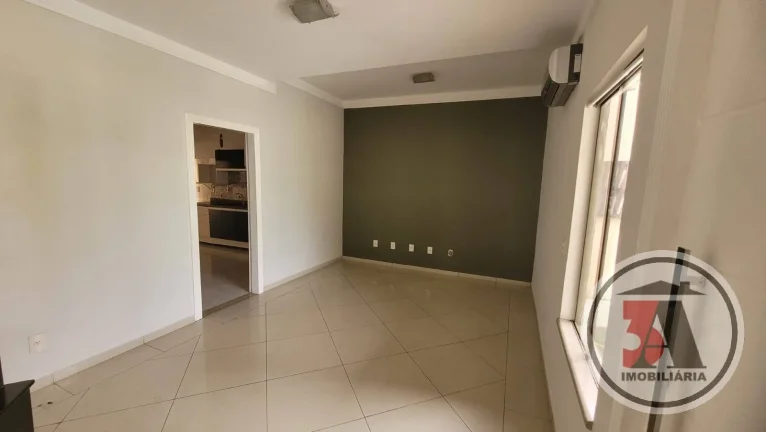 Imagem Casa 260m2 Cond. N.S. Maria Auxiliadora