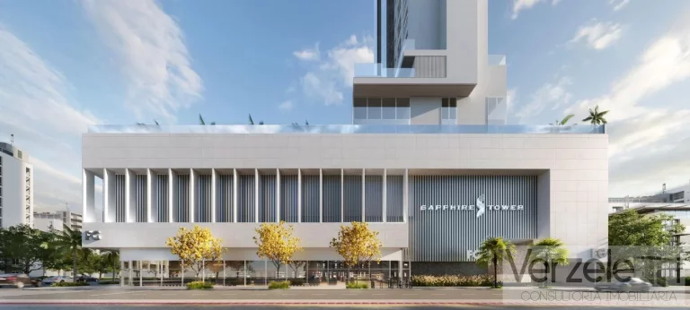 Imagem Apartamento 4 ou + dormitórios para Venda em Balneário Camboriú / SC no bairro Centro