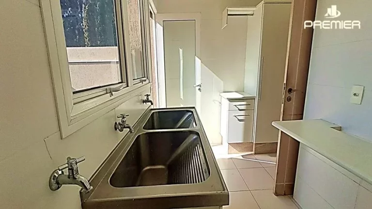 Imagem LINDÍSSIMA CASA NO CONDOMÍNIO QUINTA DAS LARANJEIRAS COM 4 SUÍTES EM JUNDIAÍ/SP.