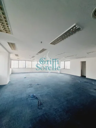 Imagem Conjunto Comercial para Alugar em Cidade Monções - São Paulo/SP.