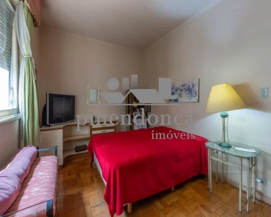Imagem Apartamento em Higienópolis com 4 quartos (1 suíte) e 2 vagas, 240 m2