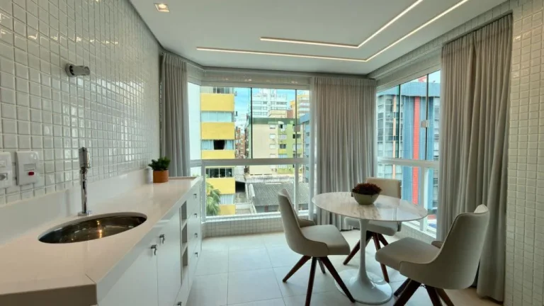 Imagem Apartamento 3 Dormitórios - Bairro Centro