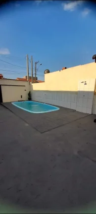 SEU LAZER COMPLETO: CHÁCARA COM PISCINA E ESTRUTURA PARA SOBRADO!