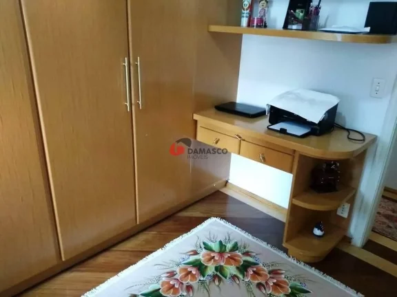 Imagem Sobrado à venda 3 Quartos, 1 Suite, 5 Vagas, 240M², Jardim, Santo André - SP