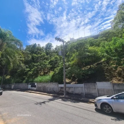 Imagem Excelente oportunidade de adquirir um terreno localizado na Rua João Camilo de Oliveira Torres, no ...