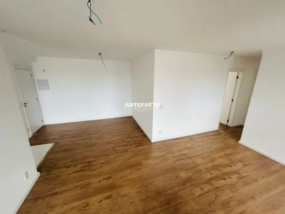 Imagem Com 2 Dormitórios(suite), 2 Vagas Fixas, 1 Depósito na Garagem ao Lado do Metrô