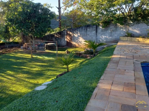 Imagem Chácara a Venda com 1.200m² com 02 Quartos - Bairro Soares - Jarinu/SP