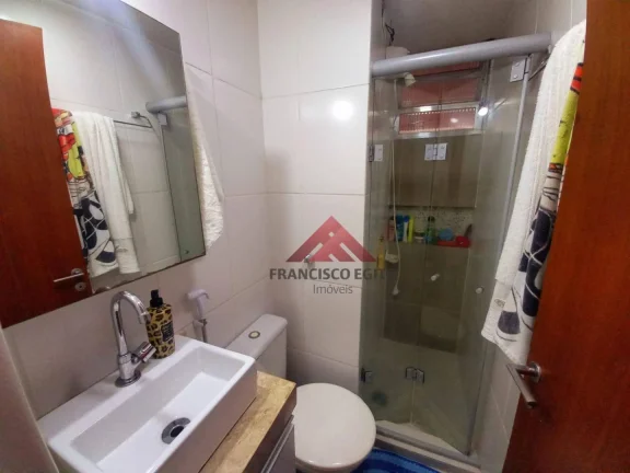 Imagem Apartamento com 2 dormitórios à venda, 54 m² por R$ 270.000,00 - Fátima - Niterói/RJ