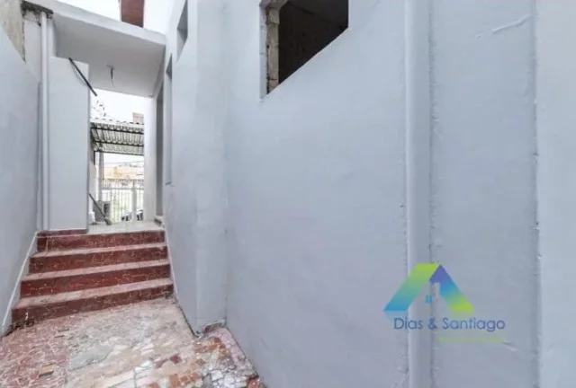 Imagem Sobrado a venda com 03 quartos 03 vagas - Proximo ao metro