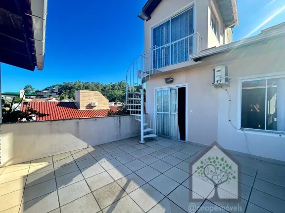 Imagem Casa à venda na Trindade - Florianópolis