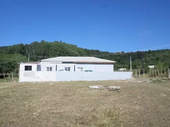 Imagem SITIO EM S.J.CAMPOS, PRÓXIMO DA CIDADE, COM CASA DE 3 DORMITÓRIOS (1 STE), 5 LAGOS PARA PESCARIA