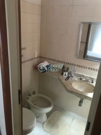 Imagem Apartamento em Moema com 03 suítes e 02 vagas. Condomínio conta com Espaço Gourmet, Academia, Bri...