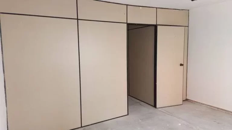 Imagem Casa para Salão e Apartamento no piso Superior comercial Centro S.A