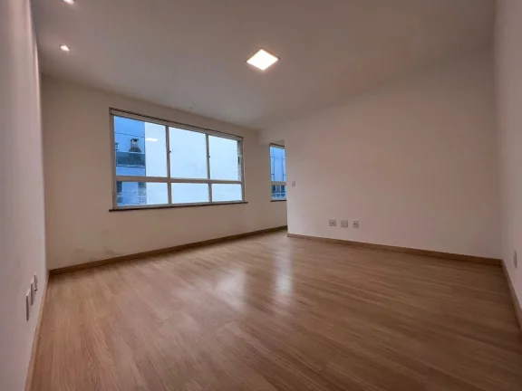 Imagem Apartamento à venda, 45 m² por R$ 430.000,00 - Várzea - Teresópolis/RJ