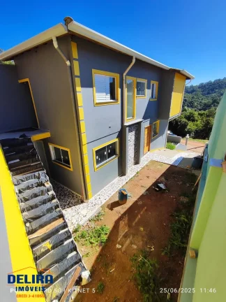 Imagem Sobrado com Área de Lazer Completa e em faze de acabamento