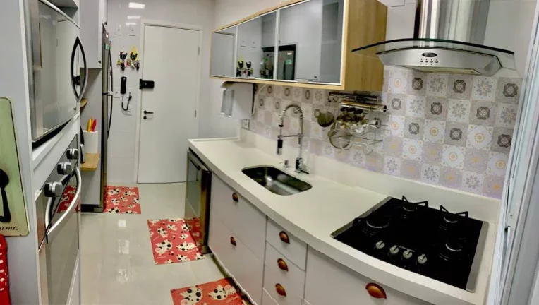 Imagem Apartamento Condomínio Edifício Gaudi 98 m² 2 Dormitórios e 2 Vagas