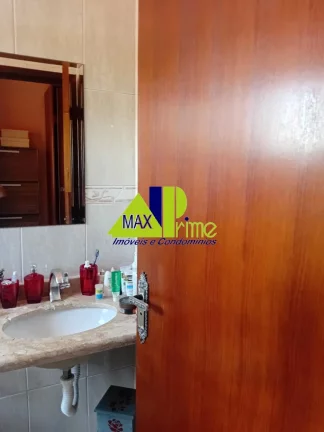 Imagem Imperdível casa à venda em São Paulo-SP, Cidade Patriarca! 3 quartos, 1 sala, 4 banheiros, 3 vagas de garagem, 125m². Venha conferir!