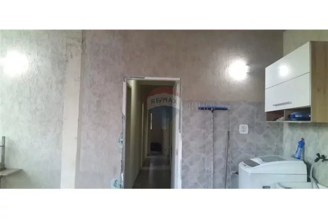 Imagem Imóvel amplo bem localizado no centro comercial ao lado do Shopping Partage