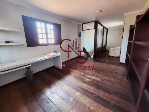 Imagem CASA COM 5 QUARTOS EM CANDELARIA