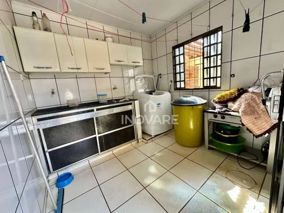 Imagem Casa com 3 dormitórios à venda, 260 m² por R$ 670.000,00 - Setor Social - Itumbiara/GO