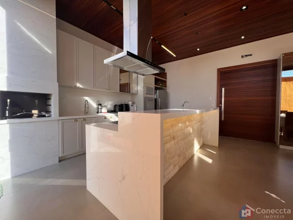 Imagem Casa Alto Padrão no Condomínio Villagio – Patos de Minas | Piscina, Energia Solar e 3 Suítes