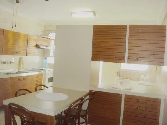 Imagem Ótima Cobertura PenthHouse na Praia de Pitangueiras,Amplo Terraço,2 Garagens,Lazer com Churrasqueira,Local Nobre,200 M² Úteis!!!