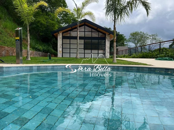 Imagem Terreno Plano em Condomínio em Corrêas, Petrópolis/RJ