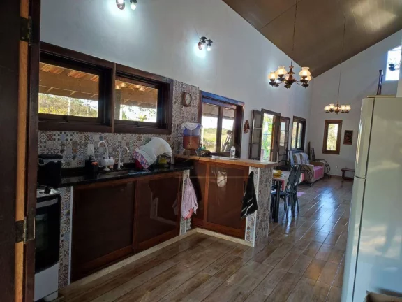 Imagem Chácara com 3 dormitórios à venda, 1000 m² por R$ 440.000,00 - Jardim Porto - Capela do Alto/SP