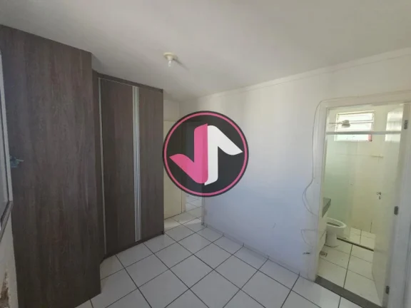Imagem Se você busca um imóvel completo e bem localizado em Várzea Grande, o Apartamento Duplex no bairr...