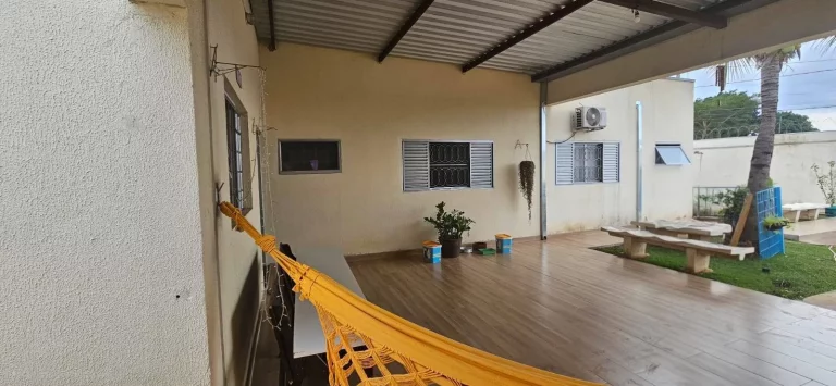 Imagem Casa Vila Industrial 2 dormitórios sendo 1 suíte