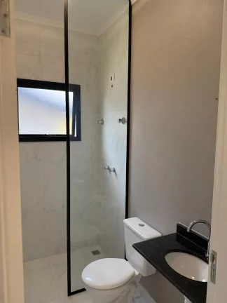 Imagem Casa à venda ou para alugar com 3 quartos, sendo 1 suíte, no condomínio Marchant Buarque, Atibaia - SP