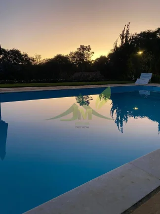 Imagem Casa de Alto Padrão à Venda em Condomínio Fechado em Piracaia, SP