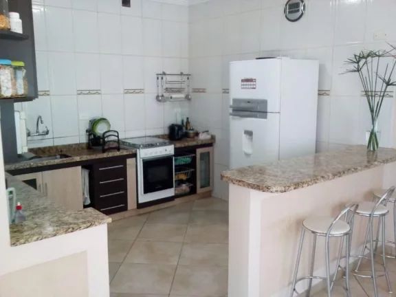 Imagem Sobrado com 3 dormitórios à venda, 235 m² por R$ 680.000,00 - Jardim Imperador - Suzano/SP