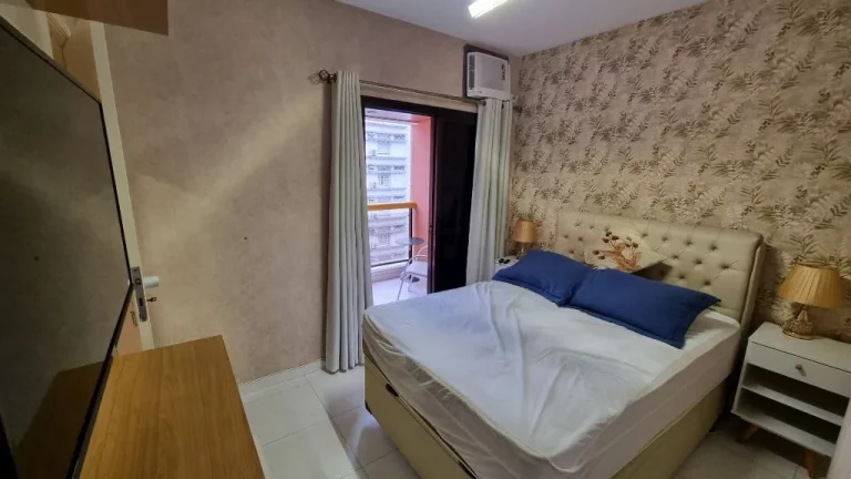 Imagem Flat com 2 dormitórios à venda, 76 m² - Pitangueiras - Guarujá/SP
